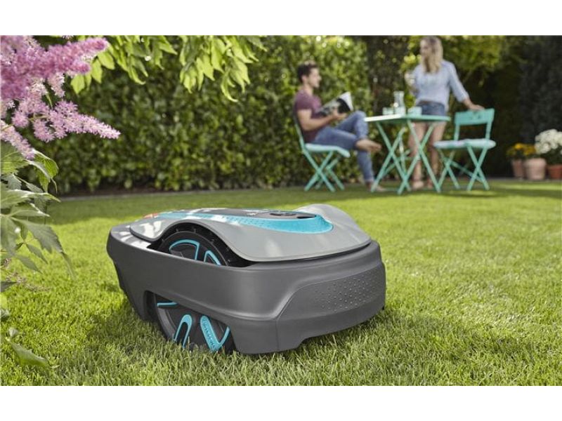 Robot tagliaerba Gardena Sileno Minimo 250 per prati da 250mq con Bluetooth