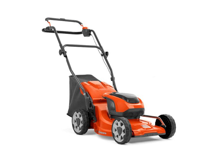Raserba Husqvarna a batteria LC 137i taglio 37,5cm senza batteria e carica