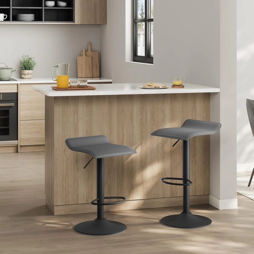 Sgabelli da Cucina Set di 4, Sgabello da Bar Colazione Regolabile in Altezza, Sgabello da Banco Girevole a 360°per Bar, Cucina, Banco, Caffè, PVC+Metallo, con Poggiapiedi, Grigio+Nero