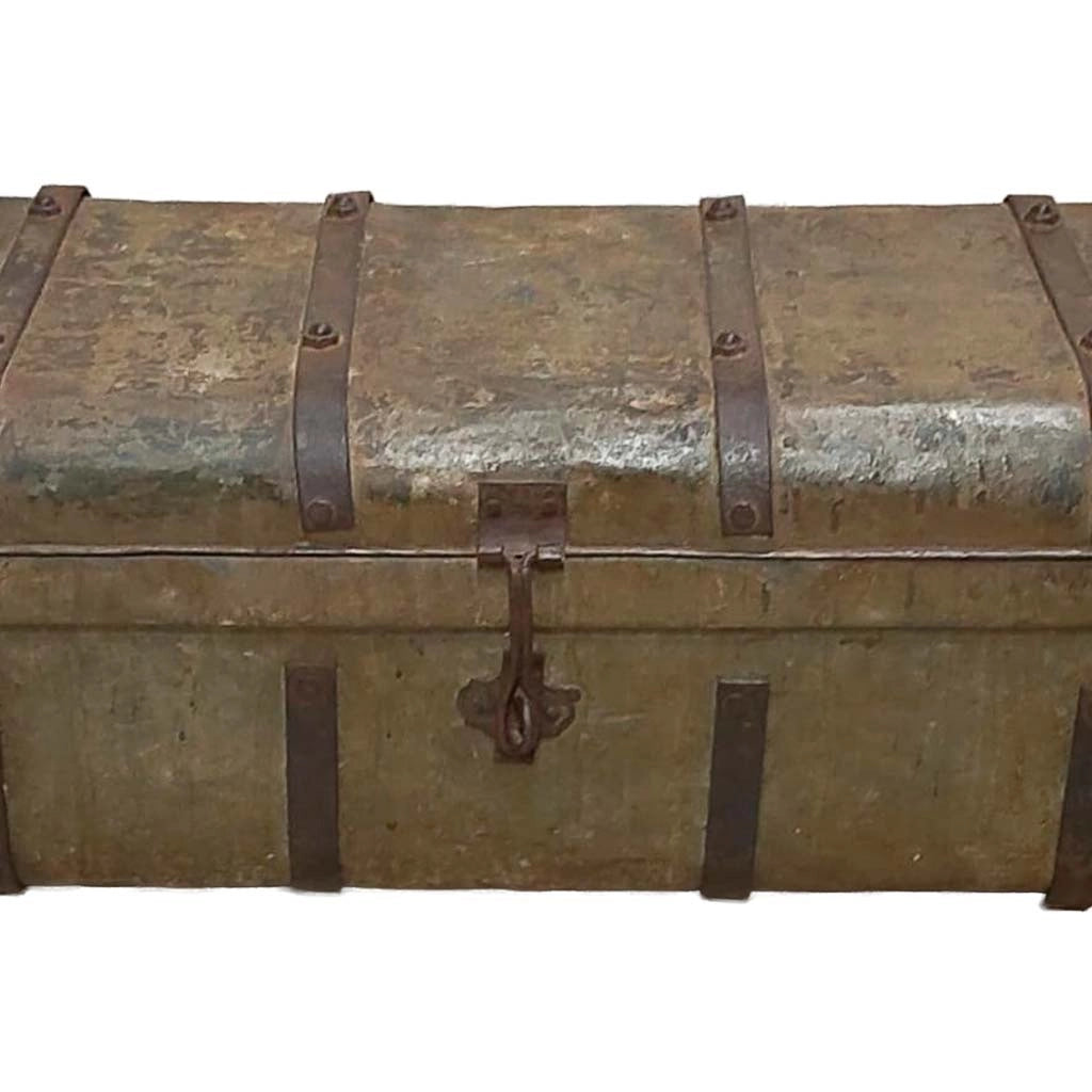 Valigia artigianale in metallo, 67x37x25h cm