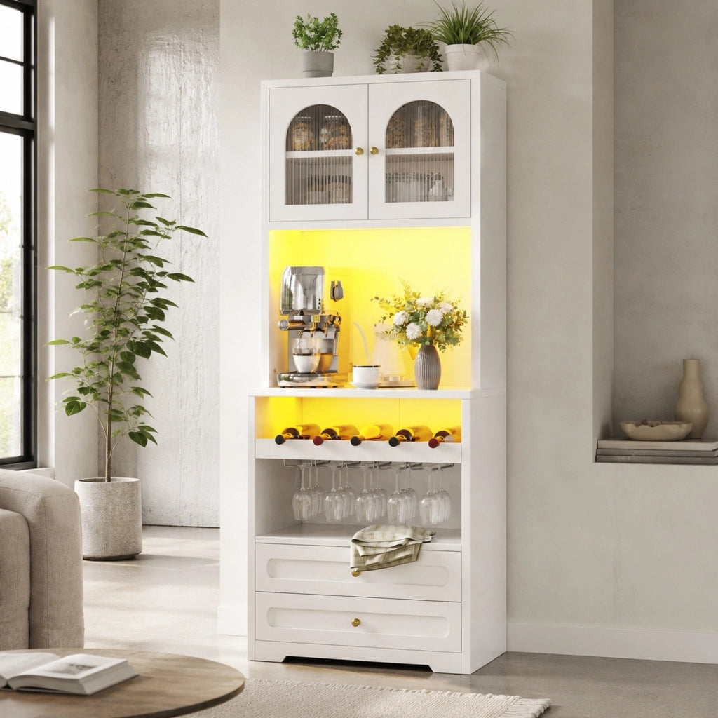 Mobile alto da cucina con LED smart, portabottiglie e USB