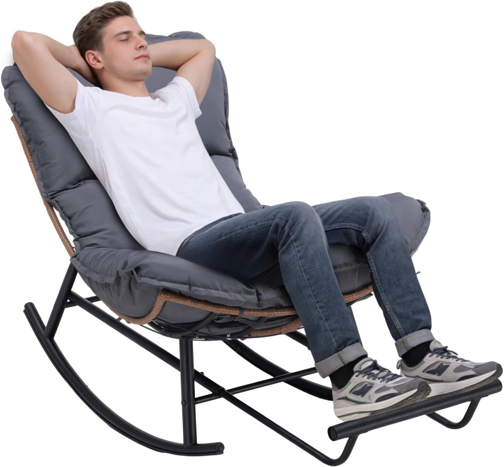 Sedia a dondolo, poltrona relax, struttura in acciaio, poggiapiedi estraibile, portata fino a 136 kg, per dormire, soggiorno, terrazza, giardino, beige
