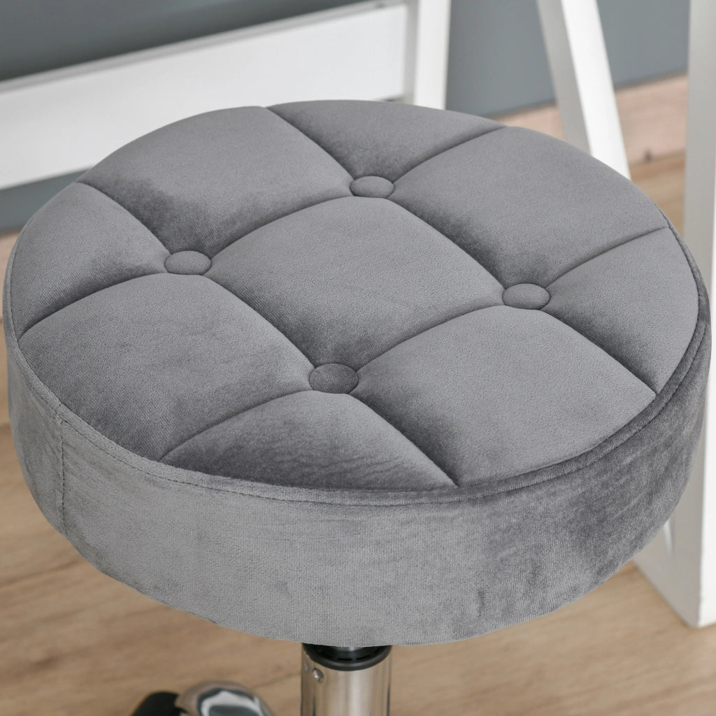 Sgabello da salone regolabile girevole con rotelle e rivestimento effetto velluto in poliestere grigio chiaro Ø35 × 49-61 cm
