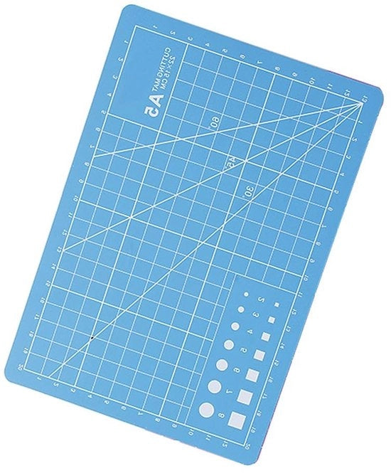 Pannello di taglio A5 - Materiale PVC - Antiscivolo - Autoadesivo - Matrice per hobby - 210x148 mm - Alta protezione - Pannello di taglio