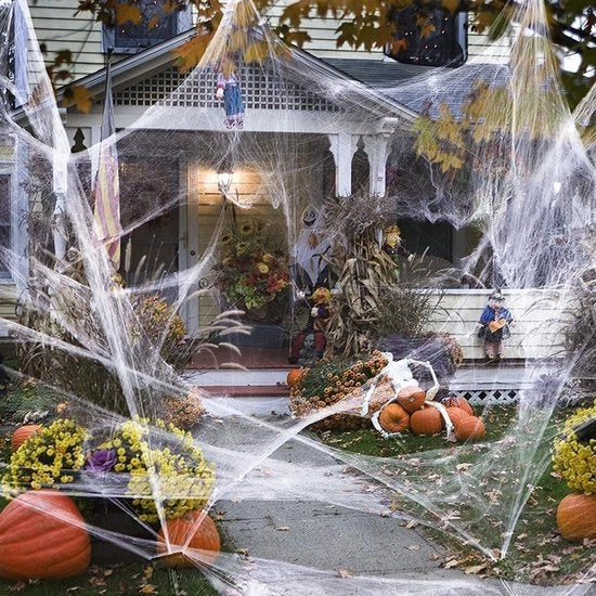 Decorazione da Halloween 140 m² 300 g Decorazioni a rete di ragno - Rete di ragno super estensibile con 50 insetti di plastica finti - Articoli da festa per Halloween - Decorazioni per Bar Casa degli Spiriti - Interno/esterno Attrezzature di scena