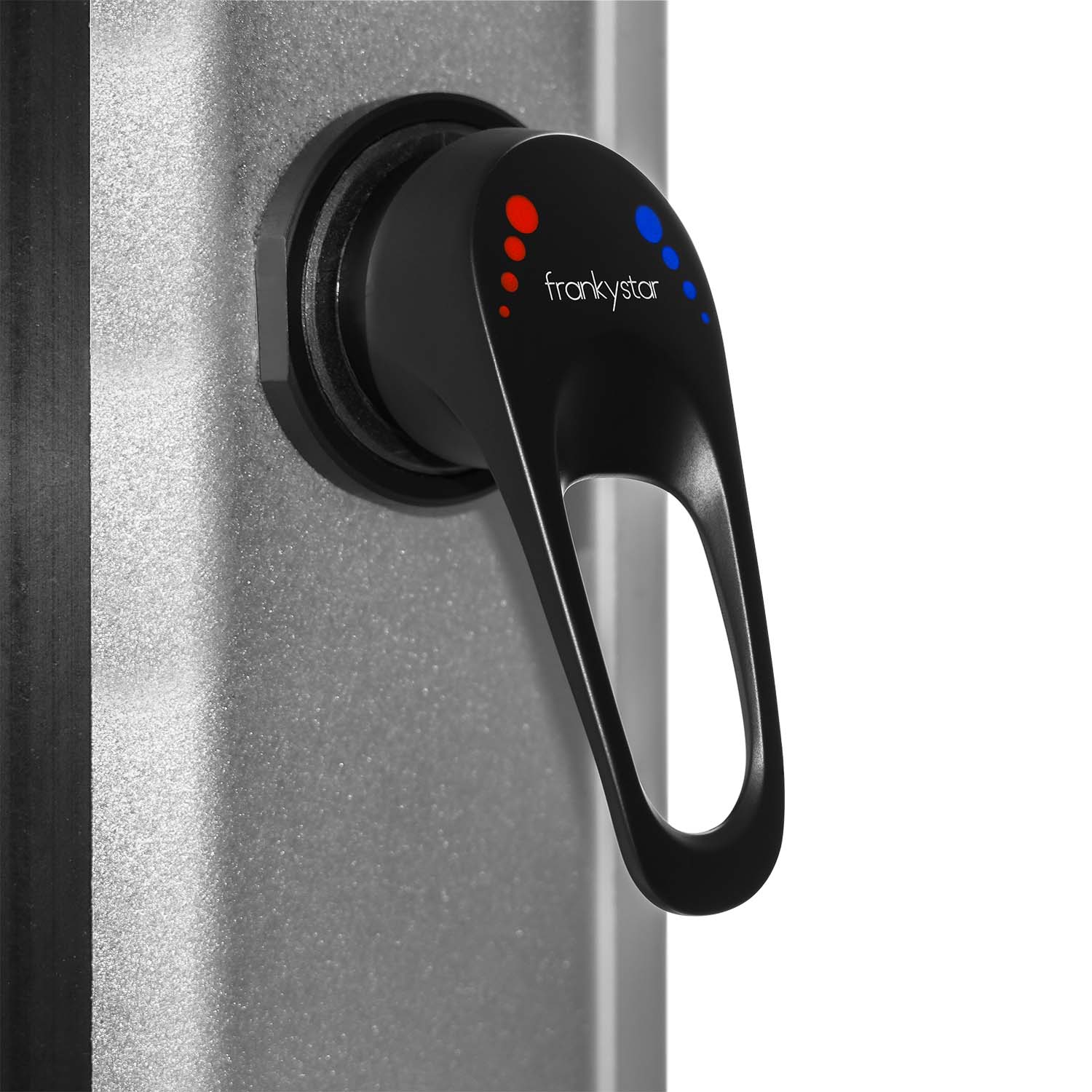 Surya Silver - Doccia solare da giardino 35L in PVC. Doccia a riscaldamento solare Doccia da esterno con rubinetteria in acciaio e soffione orientabile. Colore argento e nero opaco.