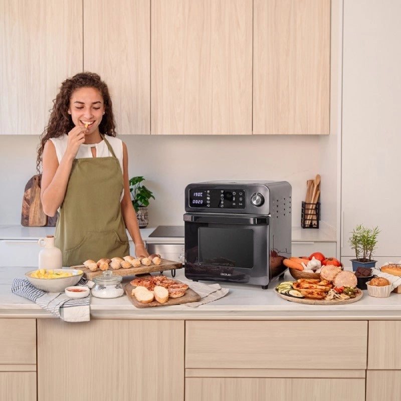 CECOTEC 02283 - Friggitrice ad aria a fornetto Bake&Fry 1500 Touch