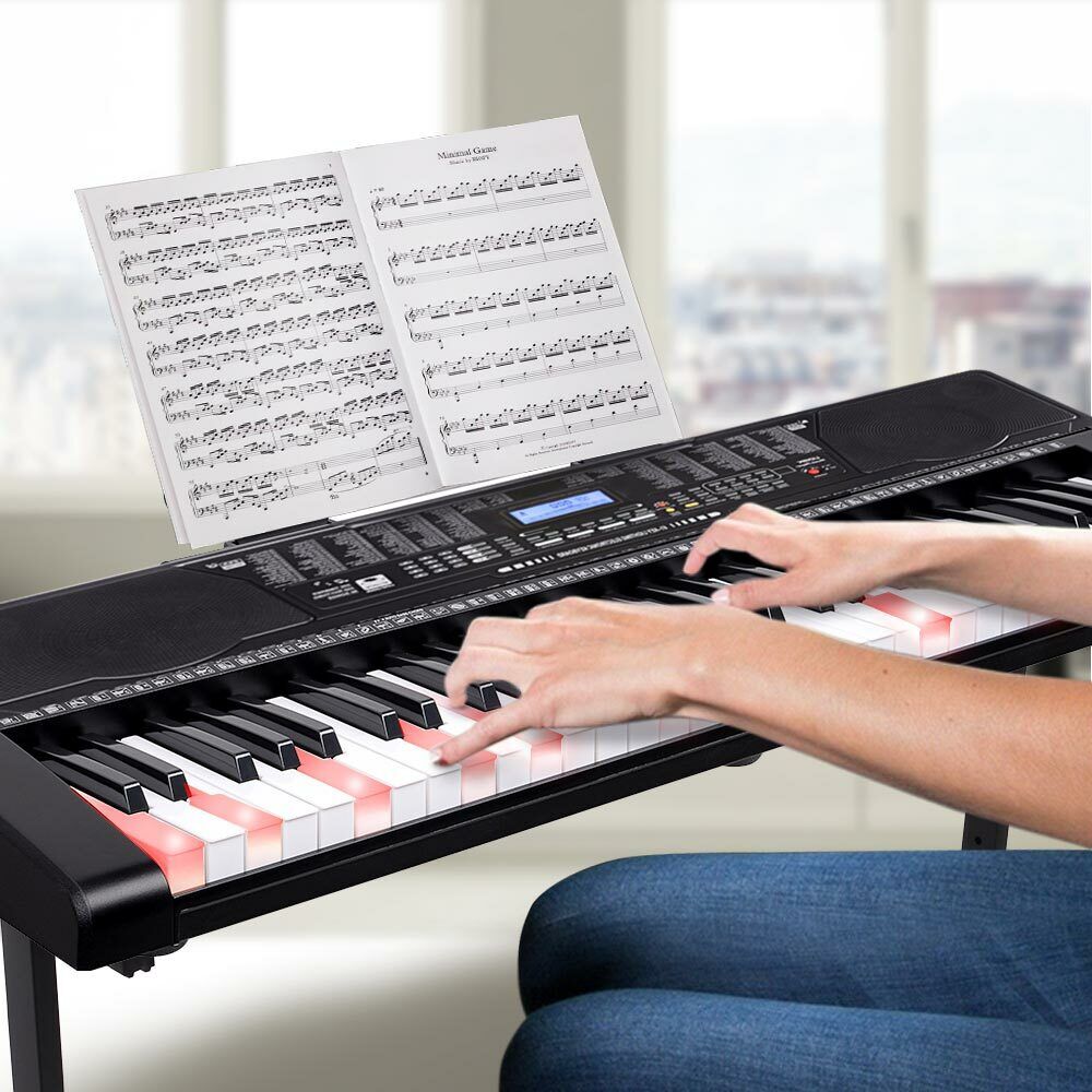 Tastiera Musicale Pianola Elettronica 61 Tasti Luminosi con Supporto e Sgabello