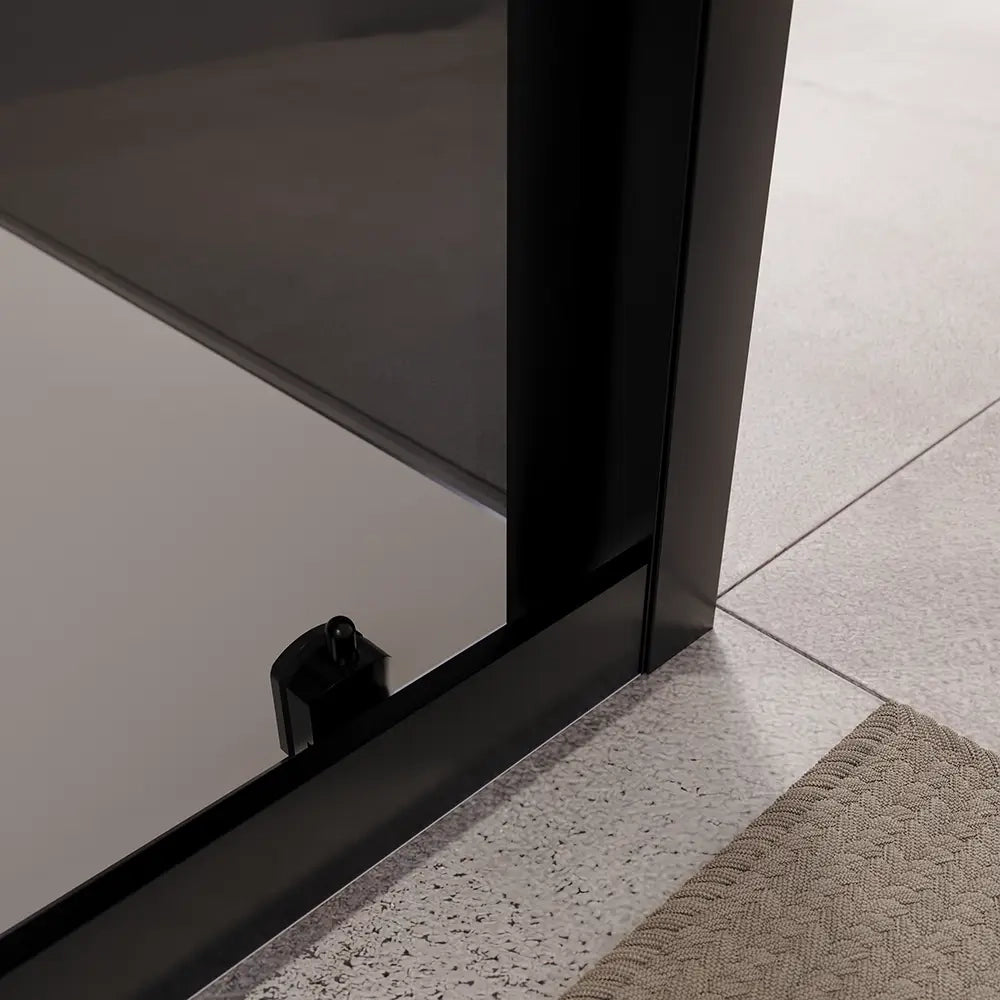 Box doccia 70x130 cm scorrevole vetro 6mm fumé profili nero opaco | Lipari