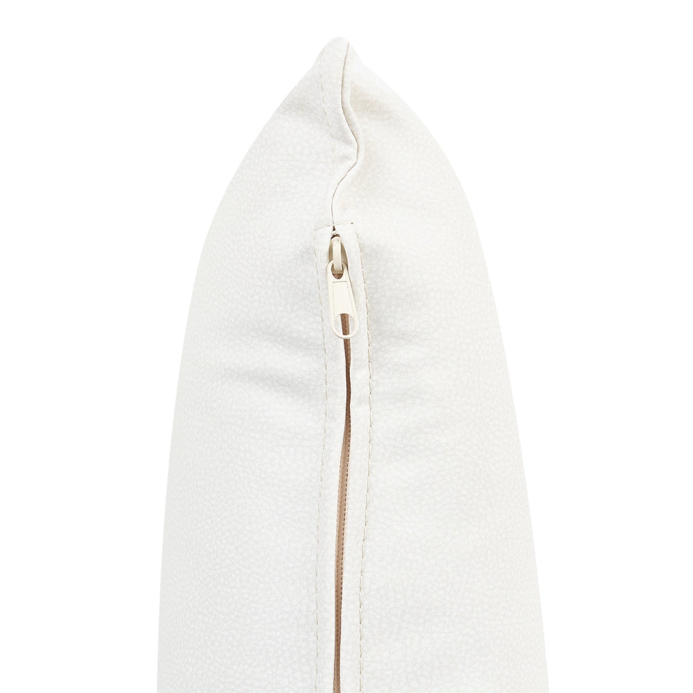 Poltrona bianco sporco in ecopelle con gambe in legno, braccioli e cuscino Retro Classico Soggiorno Tradizionale