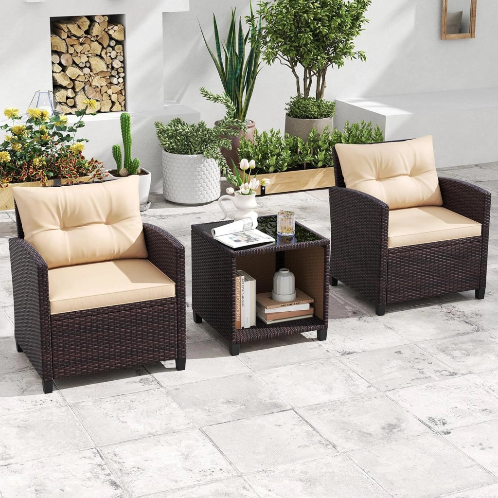 Set Salotto da Giardino da 3 Pezzi, con 2 Sedie e Tavolo da Caffè in Vetro, Divanetto in Rattan con Cuscini per Seduta e Schienale, Set da Conversazione per Cortile e Patio