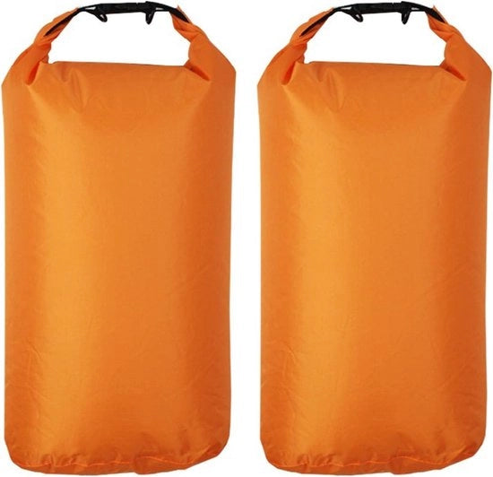 Borse Dry Waterresistenti (2 pezzi) per Escursioni all'Aperto - 8 Litri - Arancione 

Adattatore di Corrente Universale - Borse Dry Waterresistenti (2 pezzi)