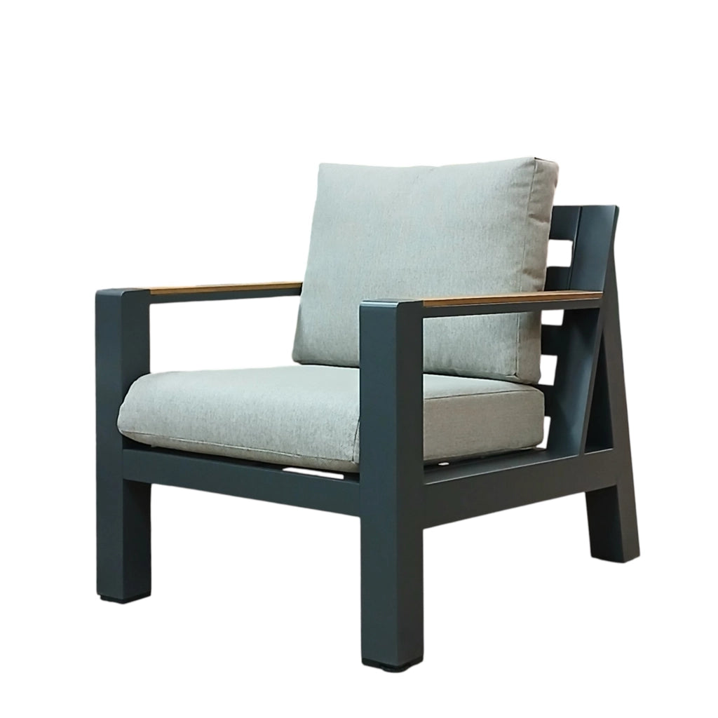 SET SALOTTO KRISTIAN CON DIVANO POLTRONE NERO.