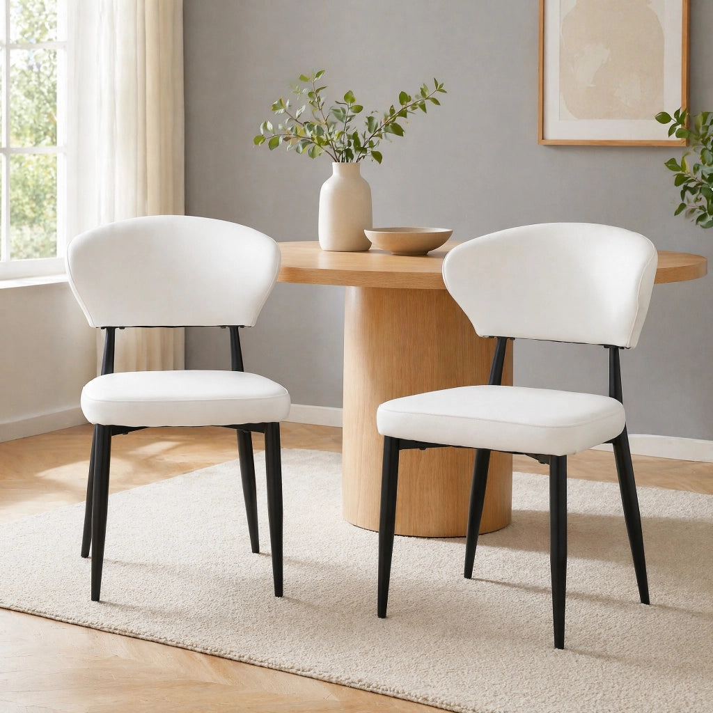 Set di 2 sedie da pranzo moderne in PU bianco e metallo nero; con schienale ergonomico