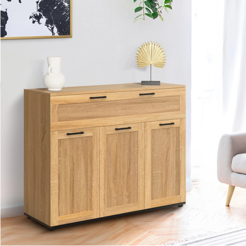 IDMarket - Aparador VITO con 3 puertas y 1 cajón, efecto haya, tiradores negros 100 cm