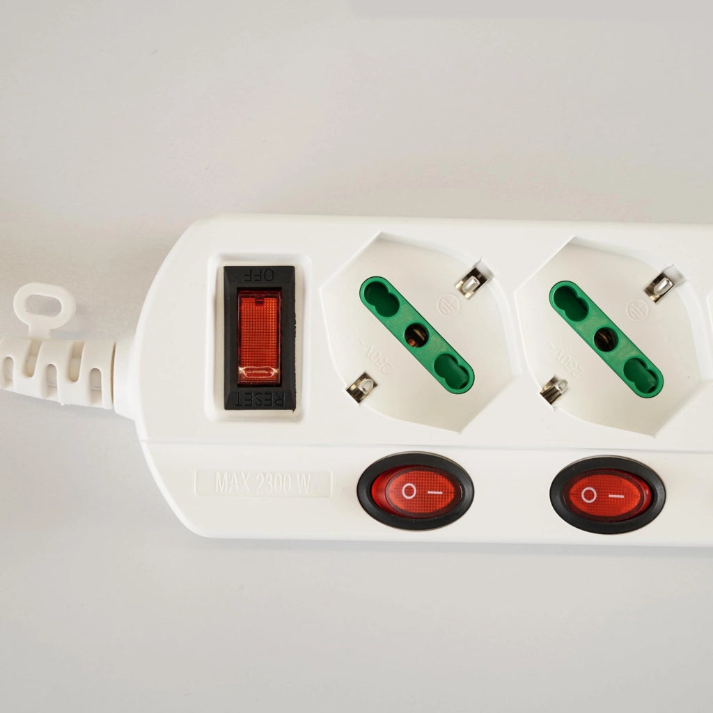 Multipresa Bipasso Sch con 4 Int.lum Retail Fme Bianco 2 Pezzi