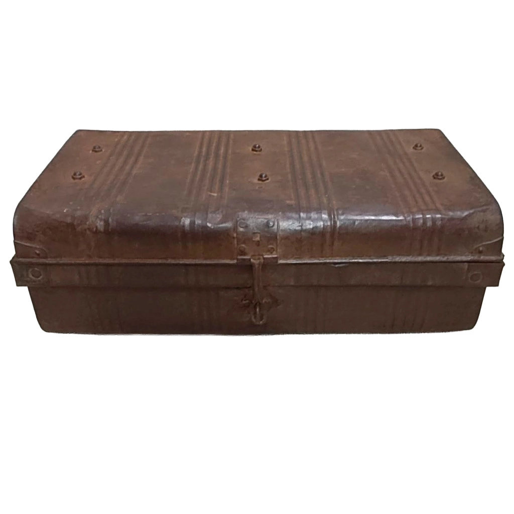 Valigia artigianale in metallo, 67x37x25h cm