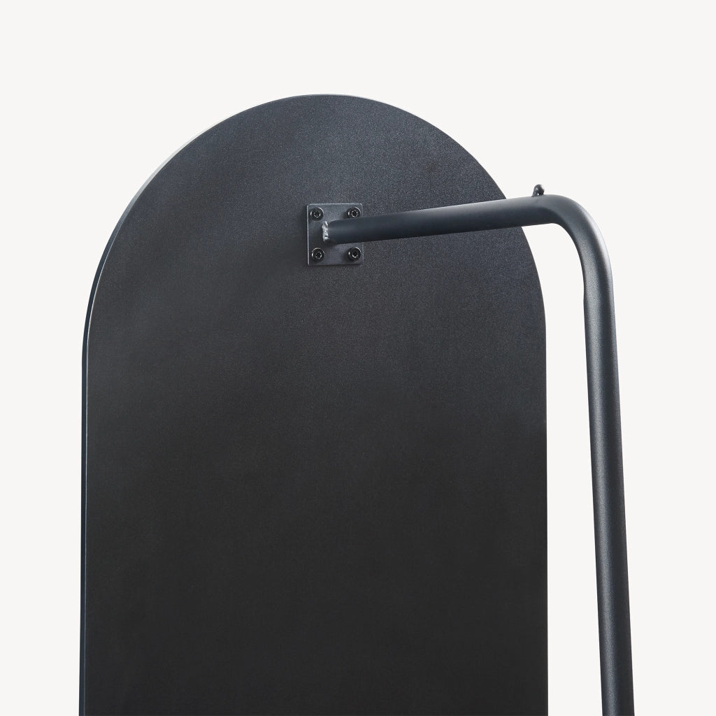 Specchio da Terra Ovale Kuonta con Appendiabiti e Vano Portaoggetti 165x40x51 cm - Nero [en.casa]