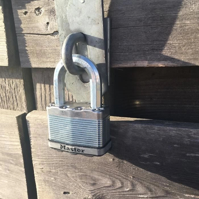Set di 3 lucchetti Master Lock M5eurtrilf - Sicurezza molto elevata - acciaio a carico - uso esterno - Anse M