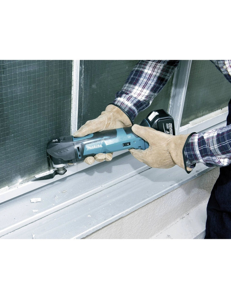 Utensile Multifunzione MAKITA DTM51RFJ (2 x 3,0Ah + DC18RC + MAKPAC 3)