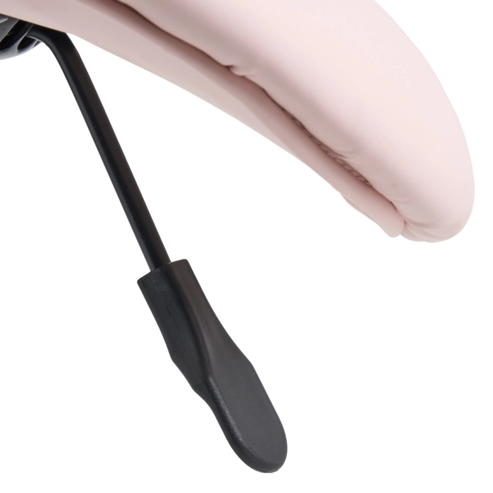 Sgabello da ufficio rosa pastello in ecopelle con struttura in metallo imbottito girevole regolabile in altezza arredamento per ufficio