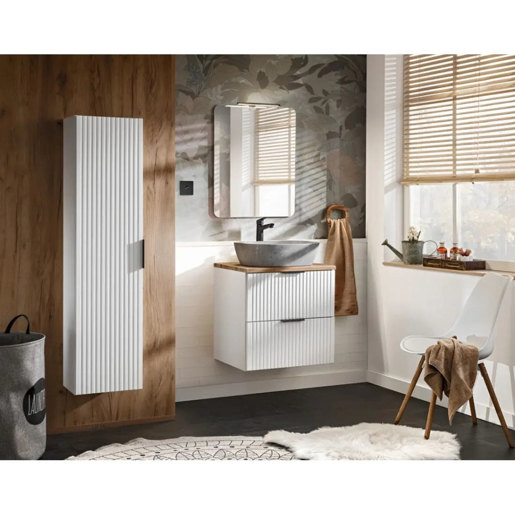 Specchio bagno rettangolare 70x60 cm senza cornice design