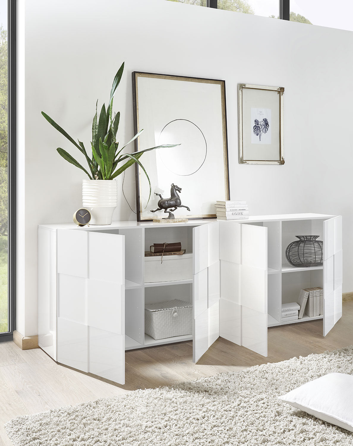 Madia Moderna 4 Ante Design a Scacchi Modello Dama 241x42x84 cm Bianco Lucido