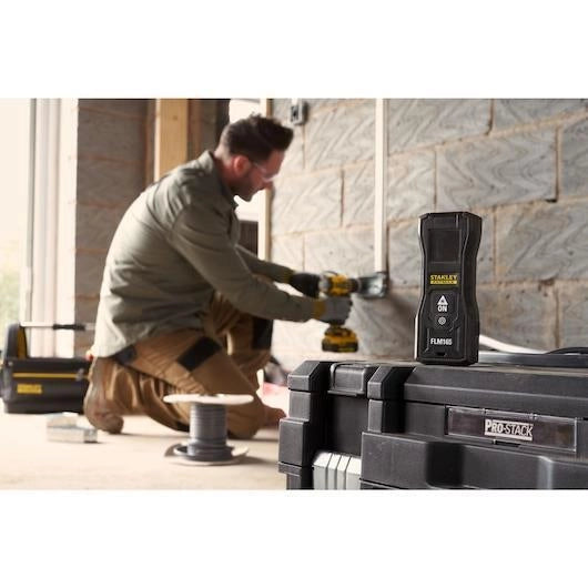 Stanley FMHT77165-0 FatMax Misuratore Laser 50 m precisione 1,5 mm batteria Li-Ion ricaricabile USB colore Nero