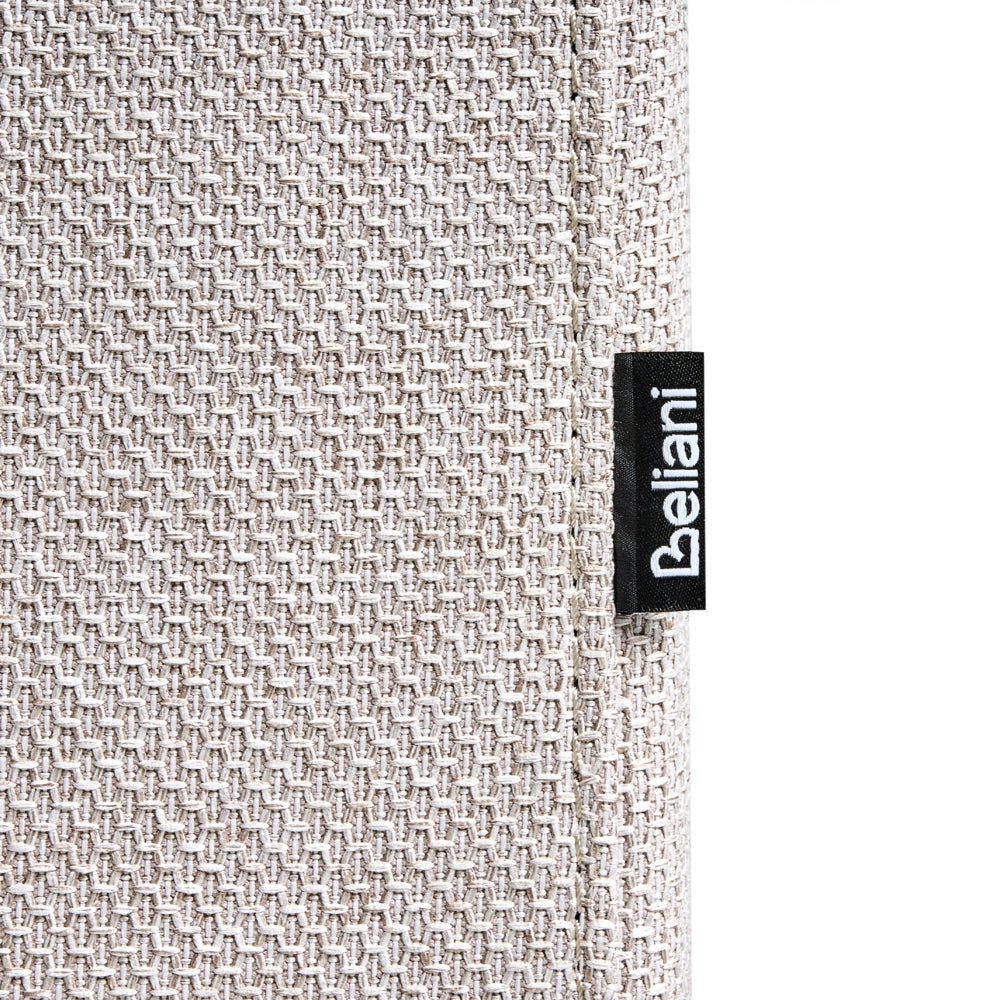 Divano a 3 posti imbottito in tessuto beige chiaro legno gambe nere imbottito da salotto