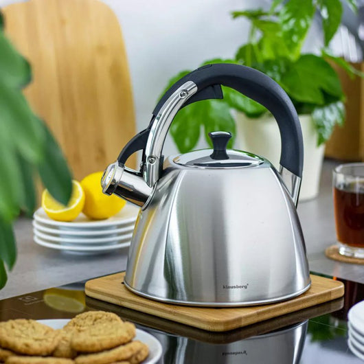 Klausberg KB-7409 Bollitore a fischio in acciaio inossidabile da 2,2 l per tutti i fornelli