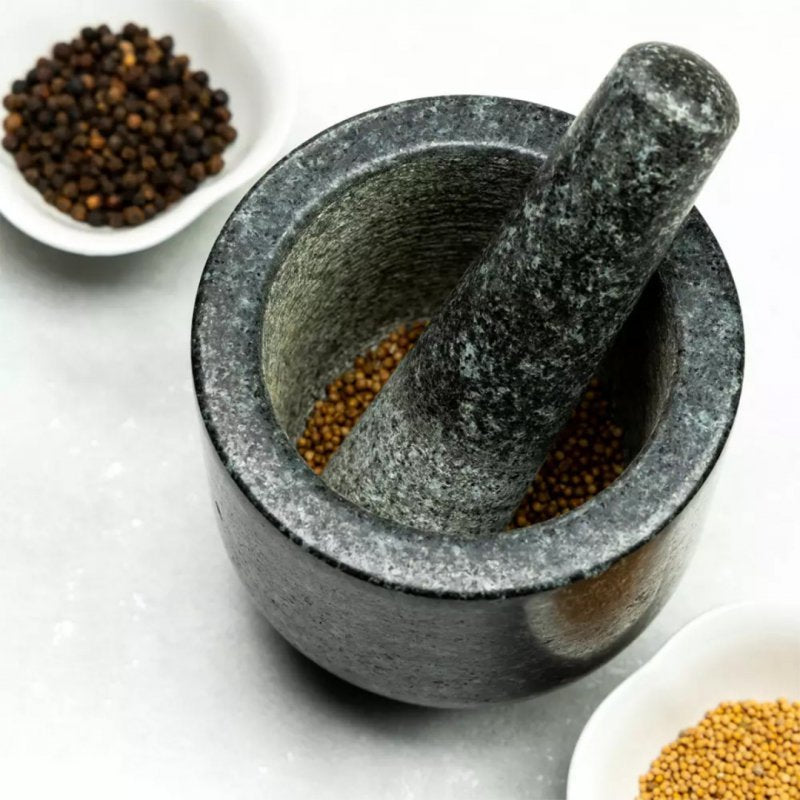 Mortaio in granito Kinghoff KH-1679 per macinare spezie ed erbe aromatiche