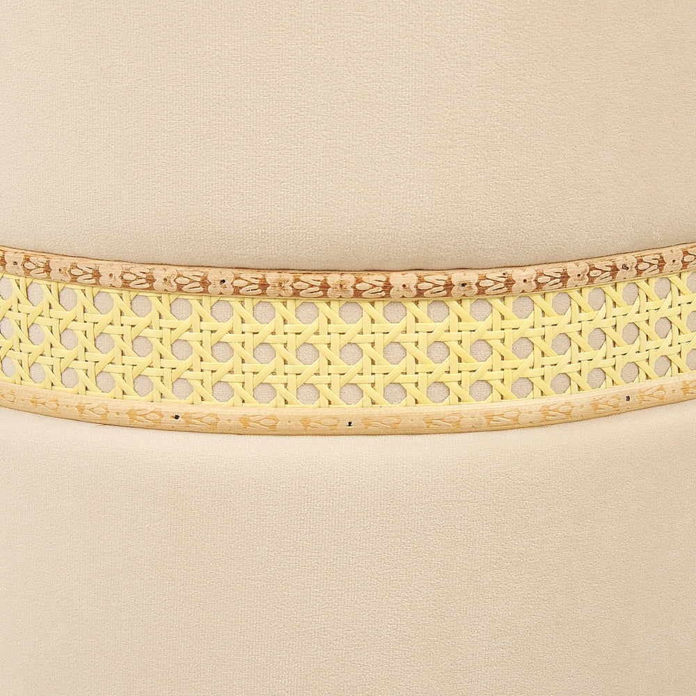 Set di 2 pouf in velluto beige chiaro e rattan camera da letto stile boho moderno contemporaneo