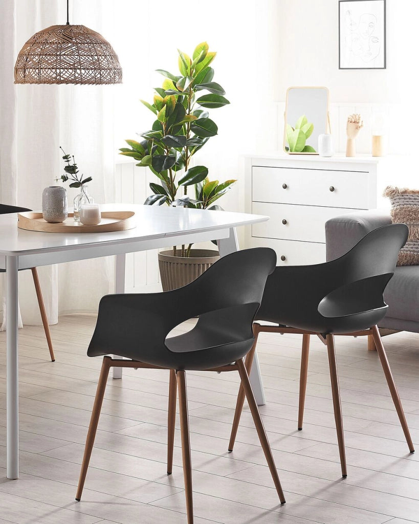 Set di 2 sedie da pranzo in materiale sintetico Nero con gambe eleganti decorative