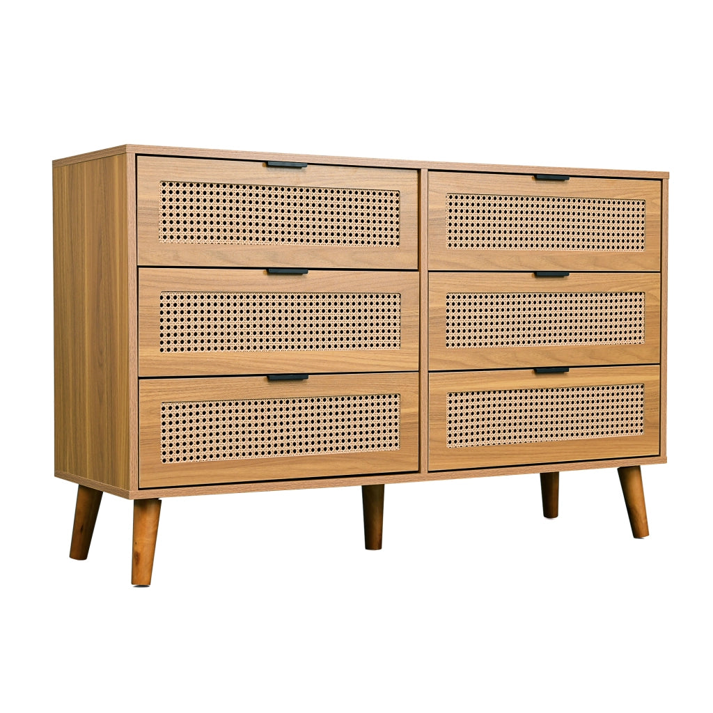 Com¨° a 6 cassetti in finitura noce con frontali effetto rattan e maniglie metalliche, 120x40x76,5 cm