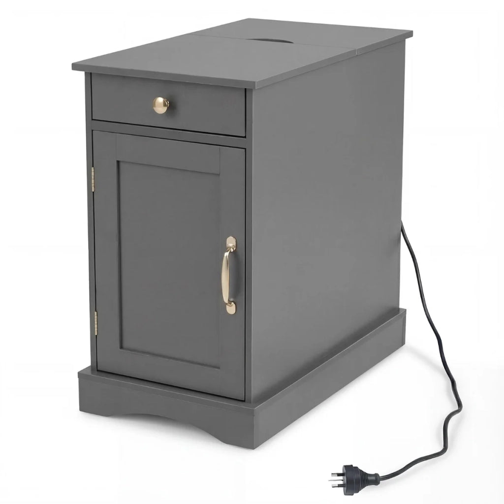 Comodino con prese integrate 60 x 35 x 62 cm spazio di archiviazione ottimizzato design moderno in truciolato grigio 20_0020596