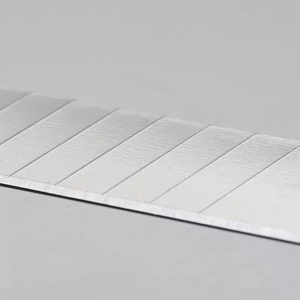 Lame di Ricambio per Cutter 18mm – Alta Precisione e Durata | 10 Pezzi | Compatibile con la Maggior Parte dei Cutter