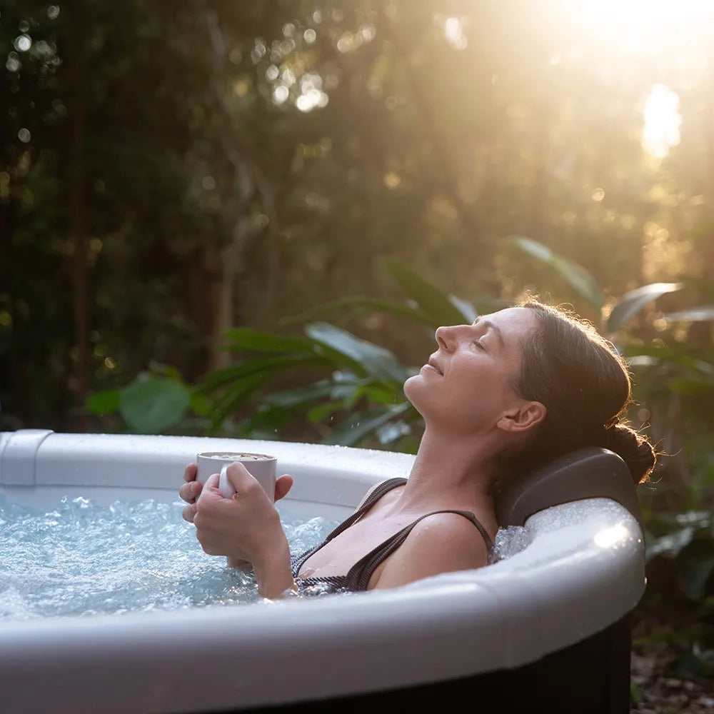 Tempo Style -  Piscina Idromassaggio Circolare Mspa Denver F-DE066W (6 Posti) | 1.82 Ø x 0.70 H | 970 litri | 130 getti d'aria massaggianti a 3 velocità | 8 Idrogetti