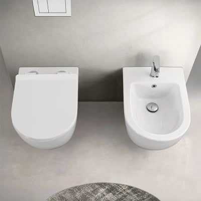Coppia sanitari sospesi Rimless serie Tokyo con copriwc rallentato