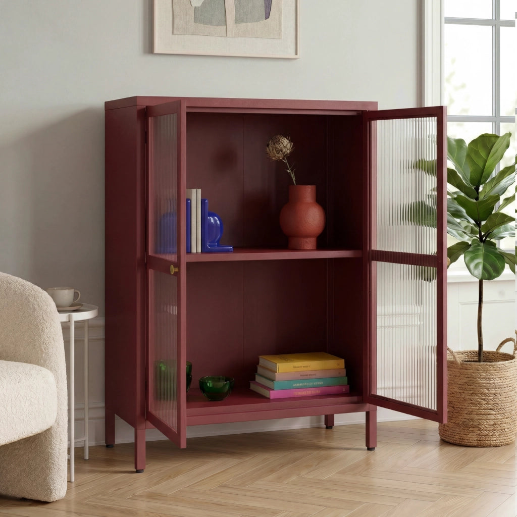 Credenza Säkylä Comò con Ante in Vetro Scanalato 84x64x35 cm Rosso Vino [en.casa]