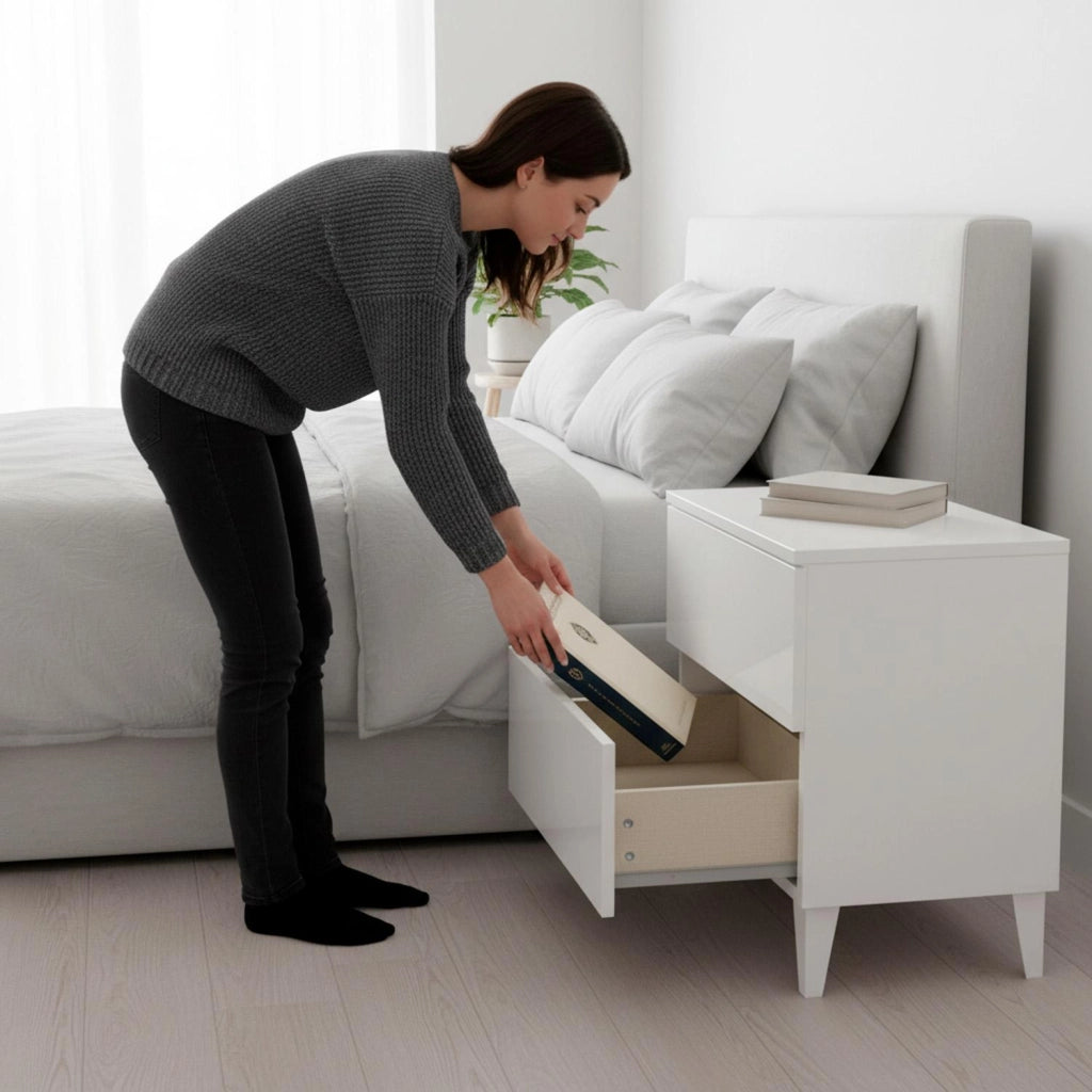 Comodino Moderno Con 2 Cassetti Mobile Da Camera Da Letto Con Piedini Struttura Compatta In Melaminico Antigraffio Montaggio Facile 50 X 34 X 39 Cm Bianco Lucido