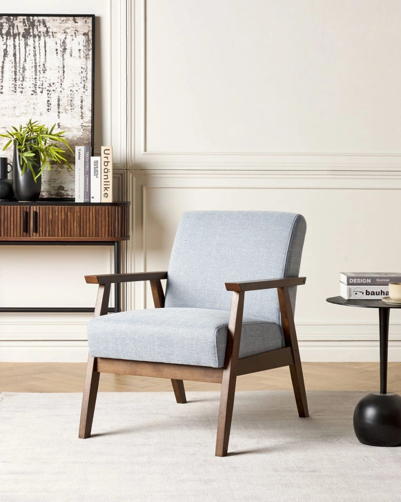 Poltrona grigio  chiaro poliestere tappezzeria design retrò struttura in legno soggiorno