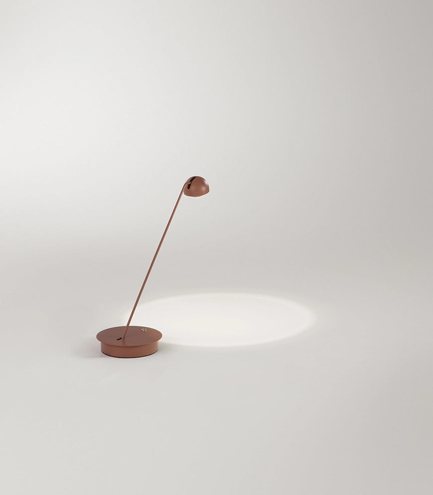 Lumetto da tavolo orientabile LED 7W 3000K-6000K in metallo color terracotta opaco con dimmer touch integrato altezza 47 cm - Perenz