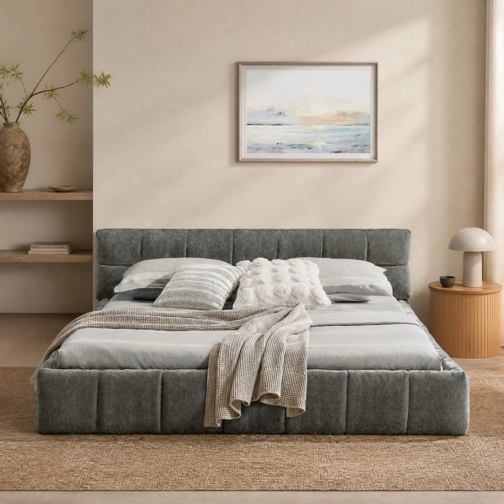 Letto matrimoniale 140x200 cm in chenille grigio scuro con struttura in legno di eucalipto e ferro