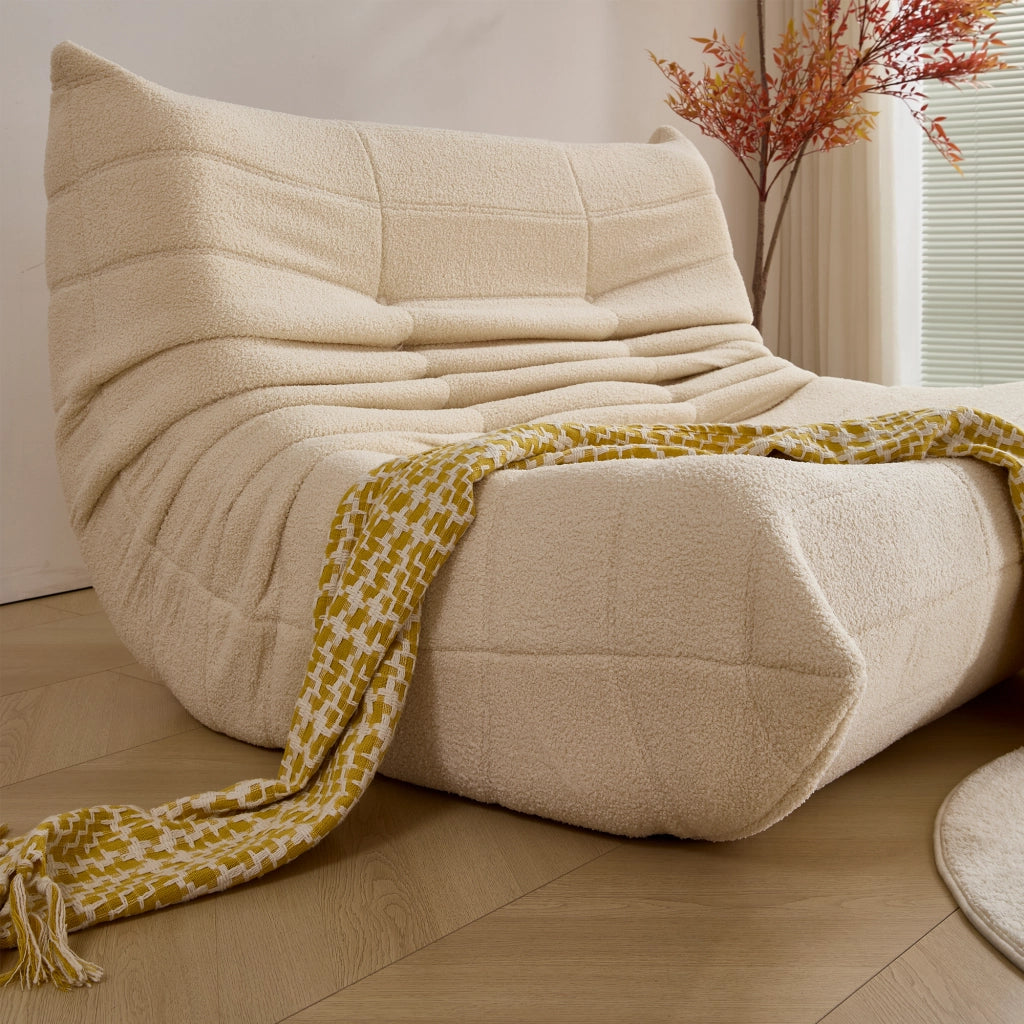 Divano lounge in velluto teddy beige 149x114x82 cm