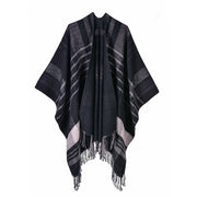 Sciarpa da donna in cashmere extra spessa e calda con nappe e motivo a quadri.