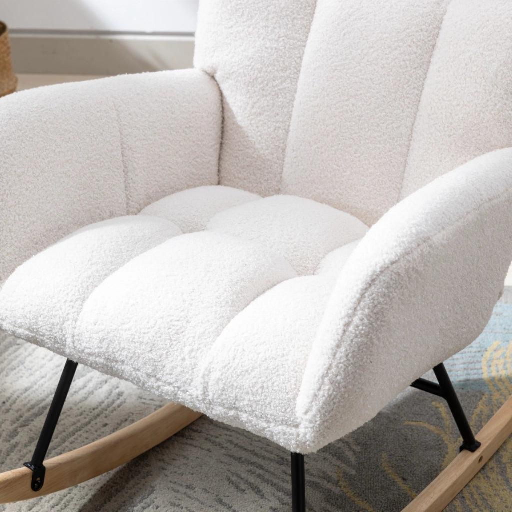 Poltrona a dondolo in tessuto teddy con schienale ergonomico e base in legno, per soggiorno e cameretta, bianco
