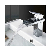 Trade Shop - Miscelatore Bagno Lavandino  52952 Filtro Cascata Con Flessibili Doppio Foro -