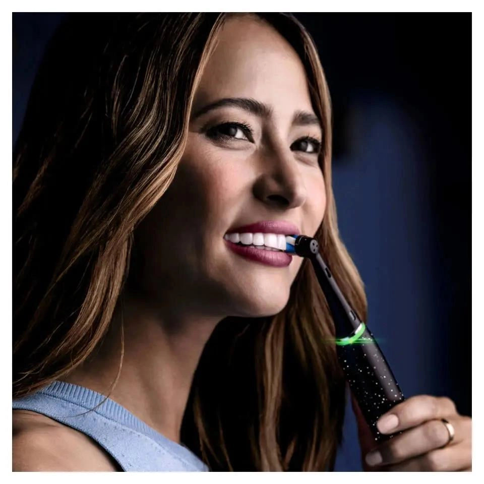 Oral-B iO Series 10 Adulto Spazzolino rotante-oscillante Nero