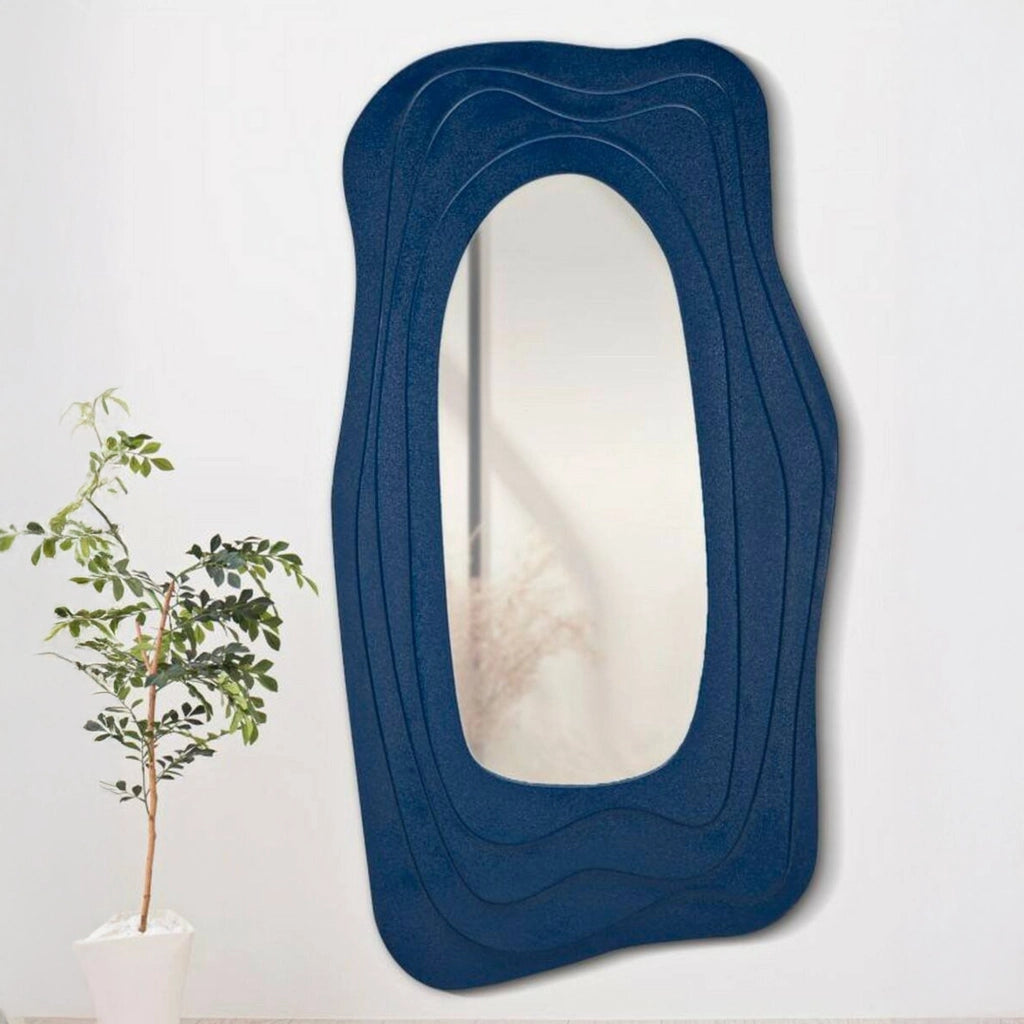 Specchio Pregola, Specchiera, Articolo d'arredo a muro, Decorazione con specchio, 90x4 h165 cm, Blu
