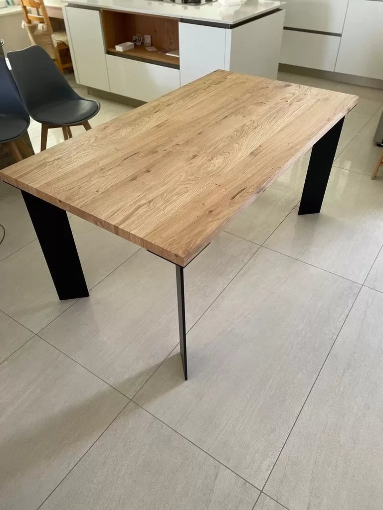 Tavolo fisso in legno rovere impiallacciato 160x90  spessore 4 cm e gambe in ferro (796) - Mobili 2G